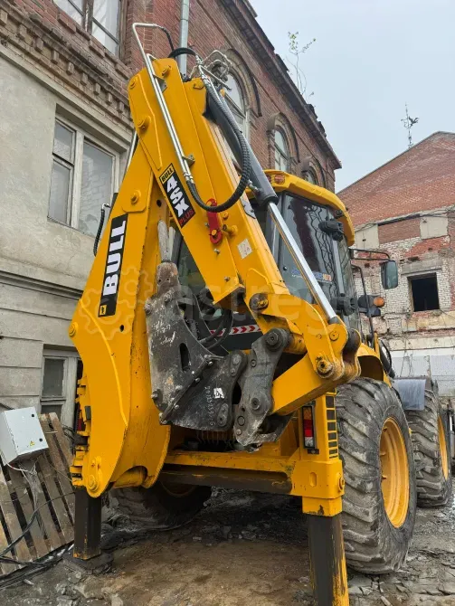 Аренда экскаватора-погрузчика, экскаватора гусеничного, фронтального погрузчика Казань - изображение 4