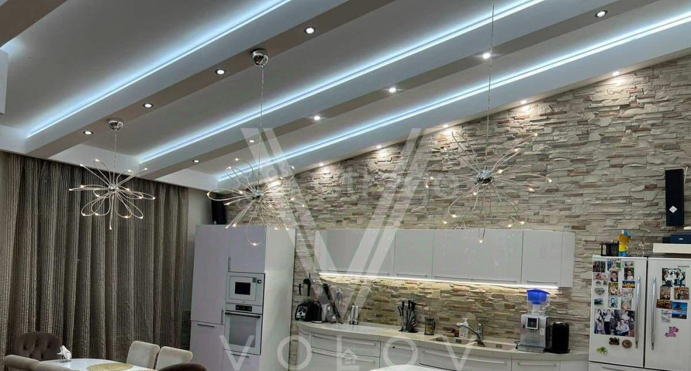 5-комн. квартира, 300 м2, 5/6 эт. Красноярск - изображение 1