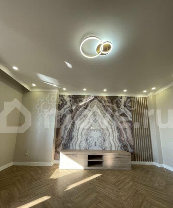 2-комн. квартира, 72 м2, 14/25 эт. Москва - изображение 2