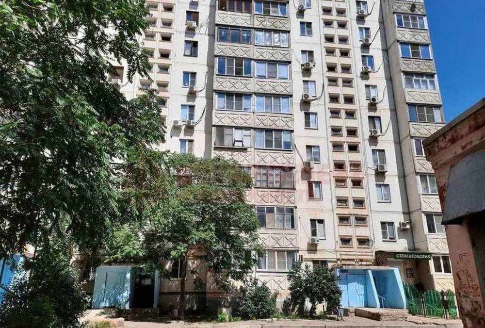 3-комн. квартира, 73.4 м2, 9/9 эт. Астрахань - изображение 2