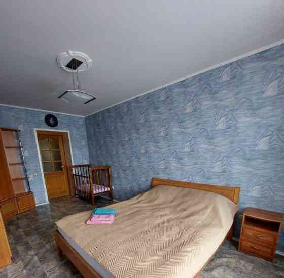 3-комн. квартира, 90 м2, 2/5 эт. Санкт-Петербург