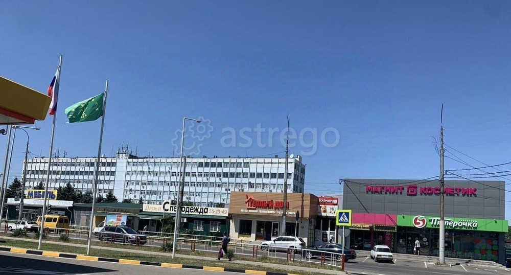 Офис, 892 м Майкоп - изображение 1