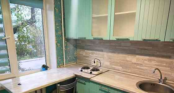 2-комн. квартира, 50 м2, 2/5 эт. Красноярск