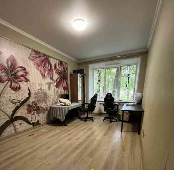 4-комн. квартира, 101 м2, 1/5 эт. Москва