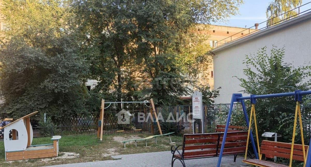 Комната, 17.7 м2, 2/5 эт. Белгород - изображение 3