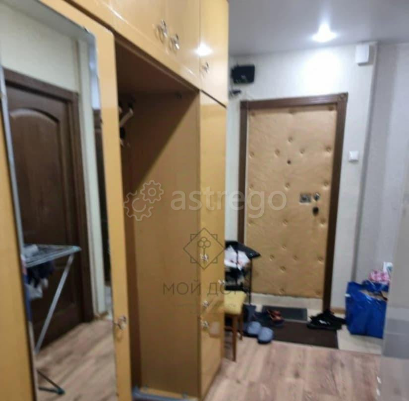 Комната, 30 м2, 3/9 эт. Москва - изображение 1