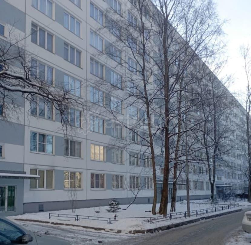 Комната, 10.1 м2, 1/9 эт. Санкт-Петербург - изображение 1