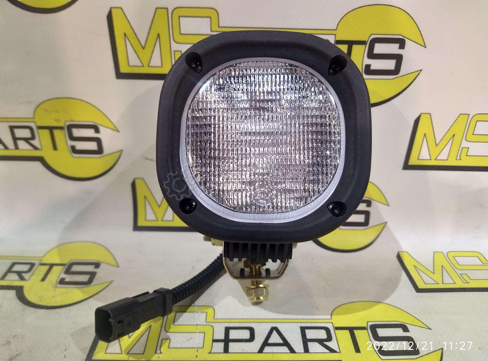 Фара белая 241117 Москва - изображение 1