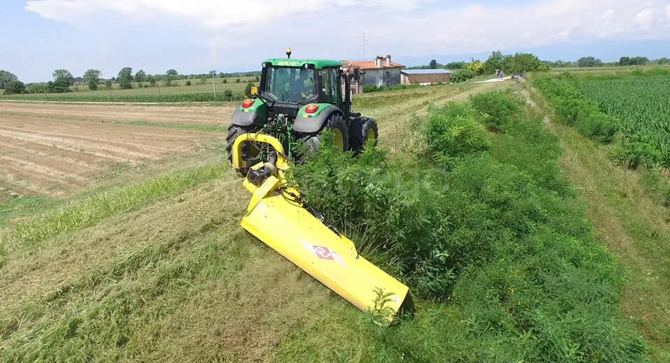 Косилки смещаемые GL1 Mustang Чернушка - изображение 1