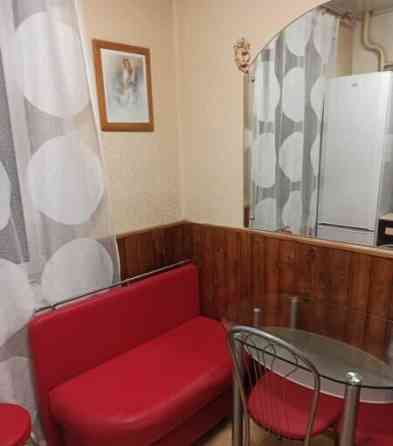 1-комн. квартира, 38 м2, 1/5 эт. Москва