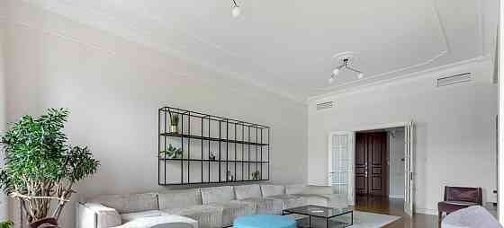 4-комн. квартира, 250 м2, 5/6 эт. Москва