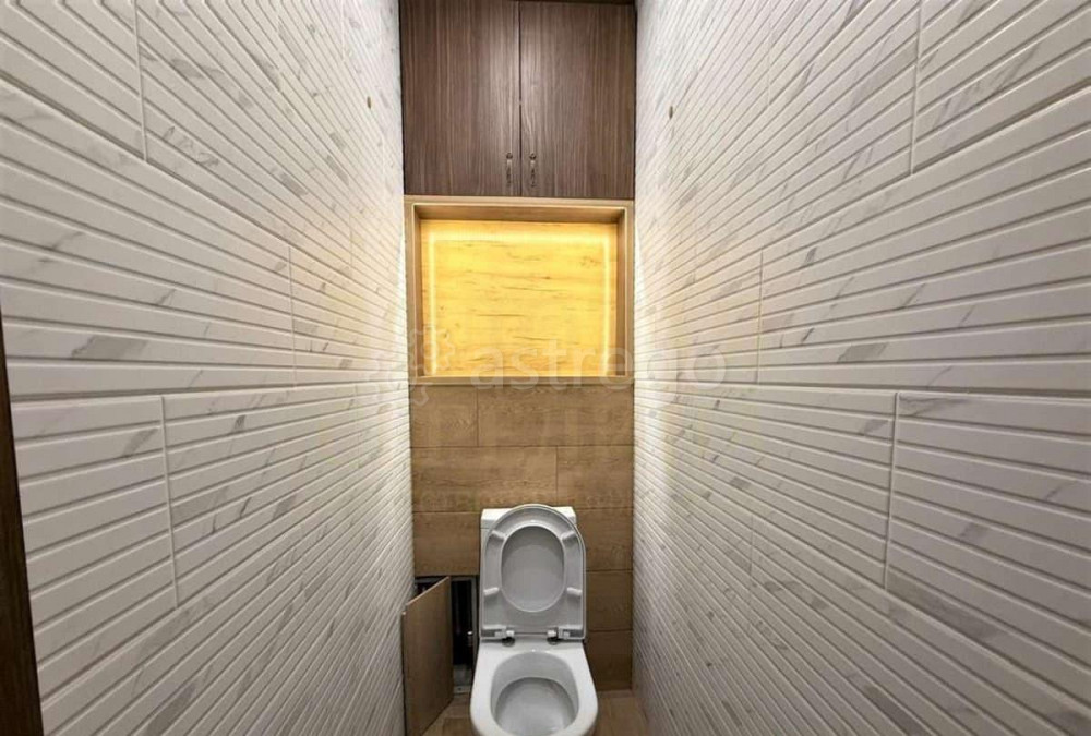 2-комн. квартира, 80 м2, 3/3 эт. Белгород - изображение 2