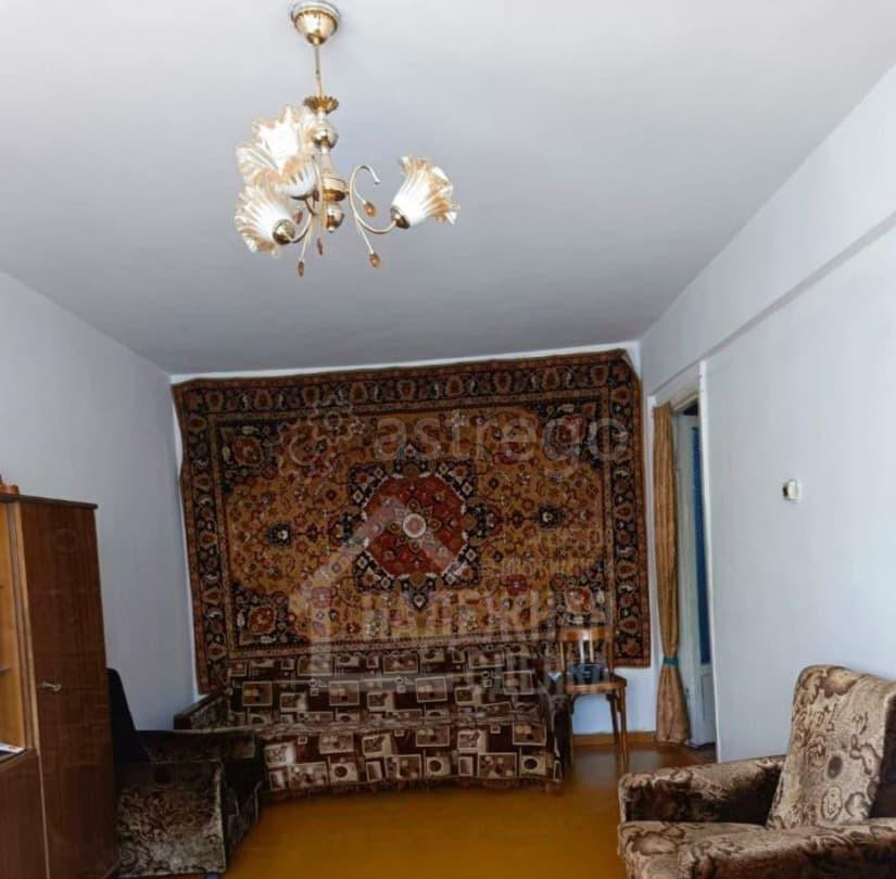 3-комн. квартира, 61 м2, 1/5 эт. Рубцовск - изображение 1