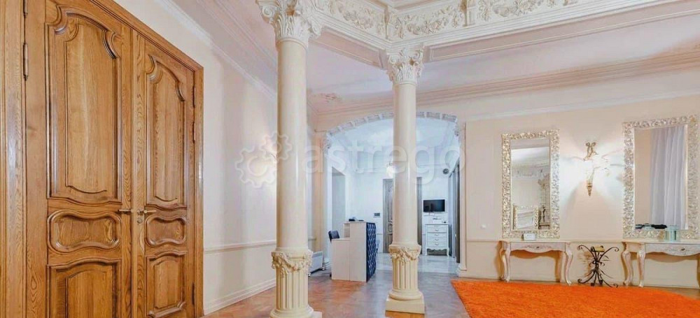 5-комн. квартира, 320 м2, 5/5 эт. Санкт-Петербург - изображение 1