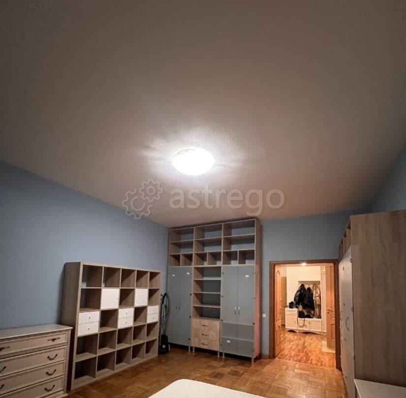 3-комн. квартира, 110 м2, 2/5 эт. Санкт-Петербург - изображение 2