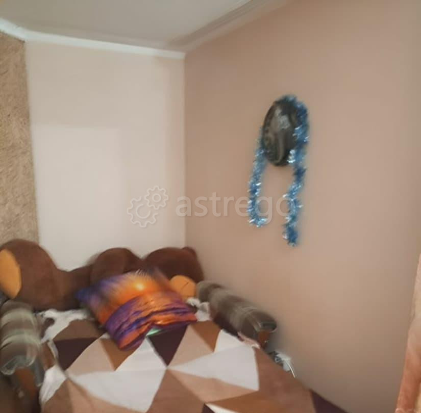 Комната, 15 м2, 1/2 эт. Красноярск - изображение 1