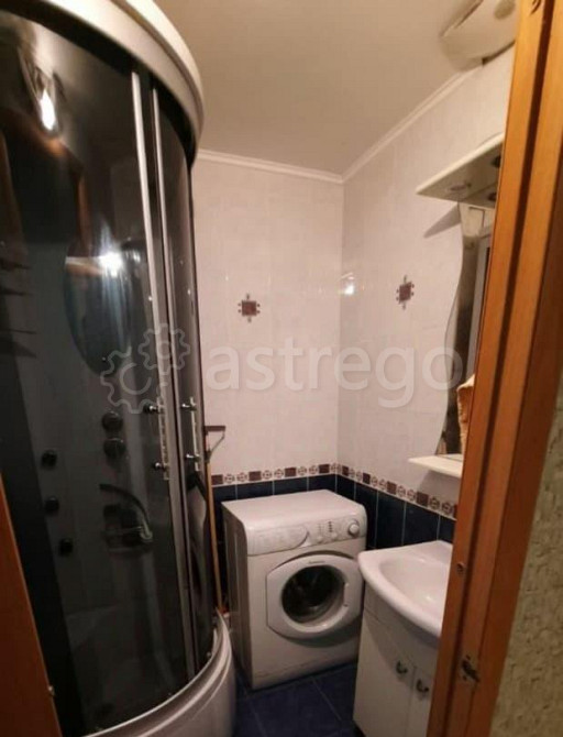 2-комн. квартира, 55 м2, 1/9 эт. Астрахань - изображение 2