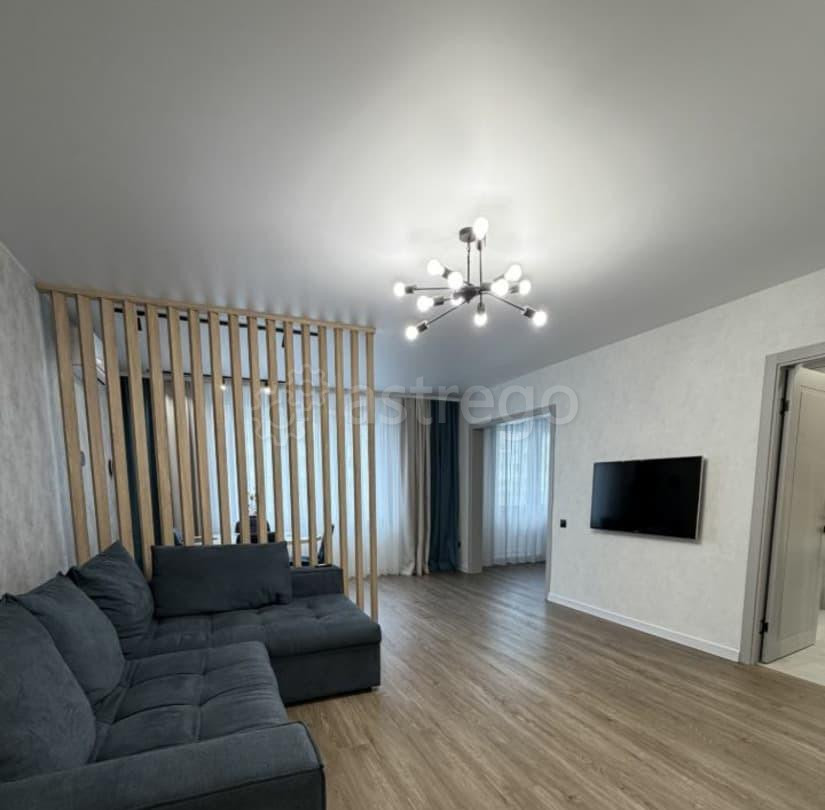 2-комн. квартира, 63 м2, 11/17 эт. Красноярск - изображение 1