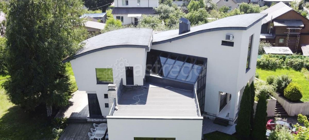 Дом, 540 м2, 30 соток, 3 эт. Санкт-Петербург - изображение 1