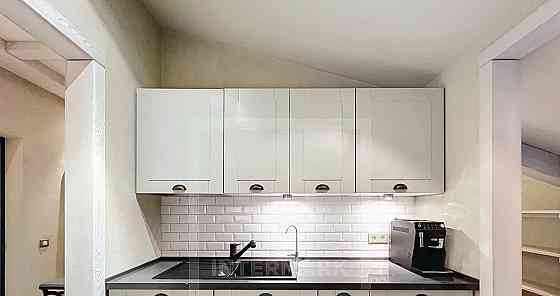 3-комн. квартира, 90 м2, 5/5 эт. Москва