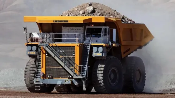 Запчасти на спецтехнику Liebherr Санкт-Петербург