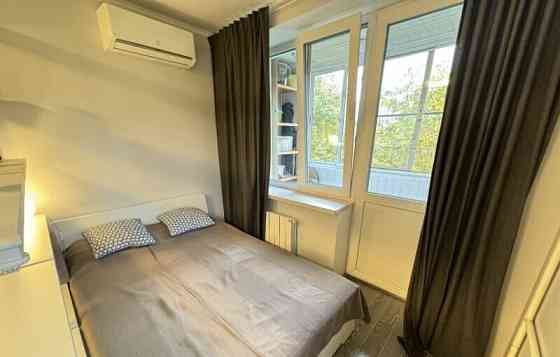 2-комн. квартира, 42 м2, 5/5 эт. Москва