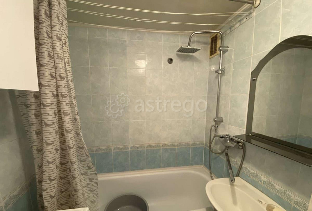 2-комн. квартира, 55 м2, 4/9 эт. Астрахань - изображение 2