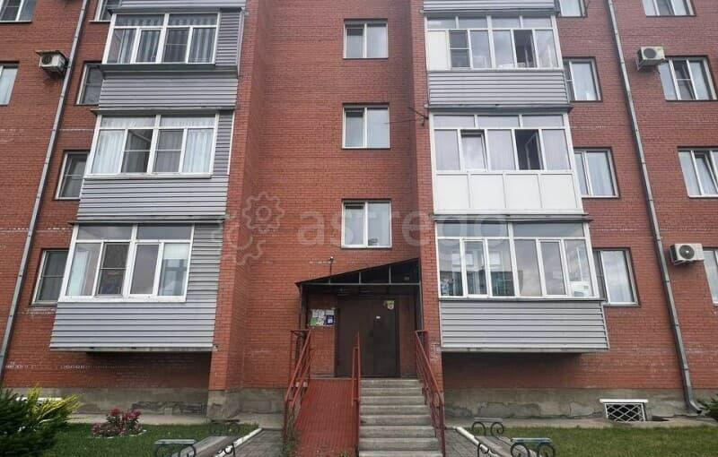 2-комн. квартира, 62 м2, 2/5 эт. Бийск - изображение 1