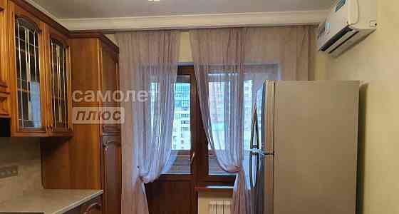 4-комн. квартира, 130 м2, 9/15 эт. Москва
