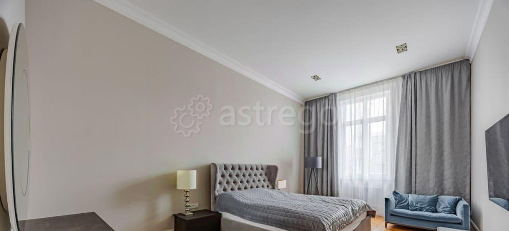 4-комн. квартира, 205 м2, 2/7 эт. Санкт-Петербург - изображение 5