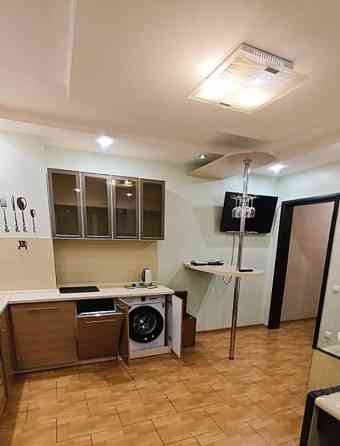 2-комн. квартира, 65 м2, 3/10 эт. Красноярск