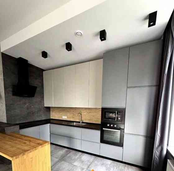 3-комн. квартира, 120 м2, 4/17 эт. Москва