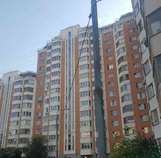Комната, 64 м2, 9/14 эт. Москва