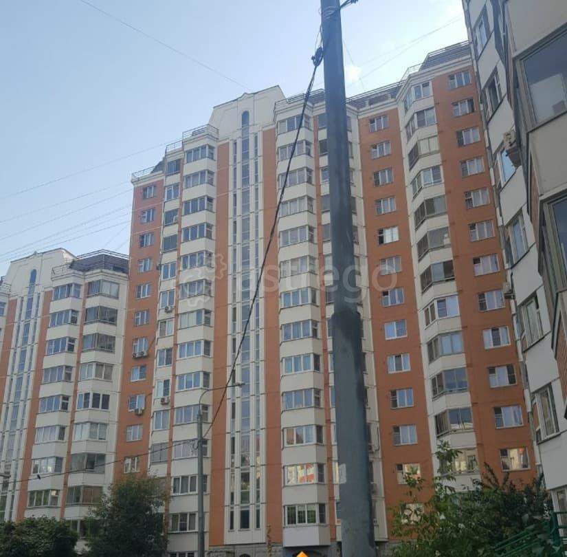 Комната, 64 м2, 9/14 эт. Москва - изображение 1
