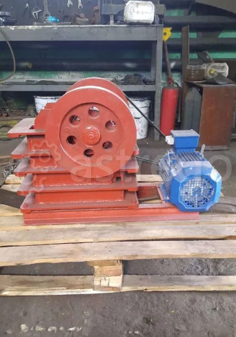 Дробилка щековая малая ЩДМ Екатеринбург - изображение 1