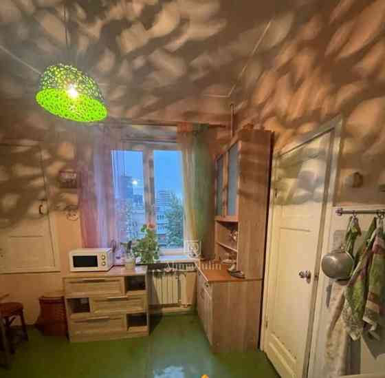Комната, 11 м2, 5/5 эт. Москва