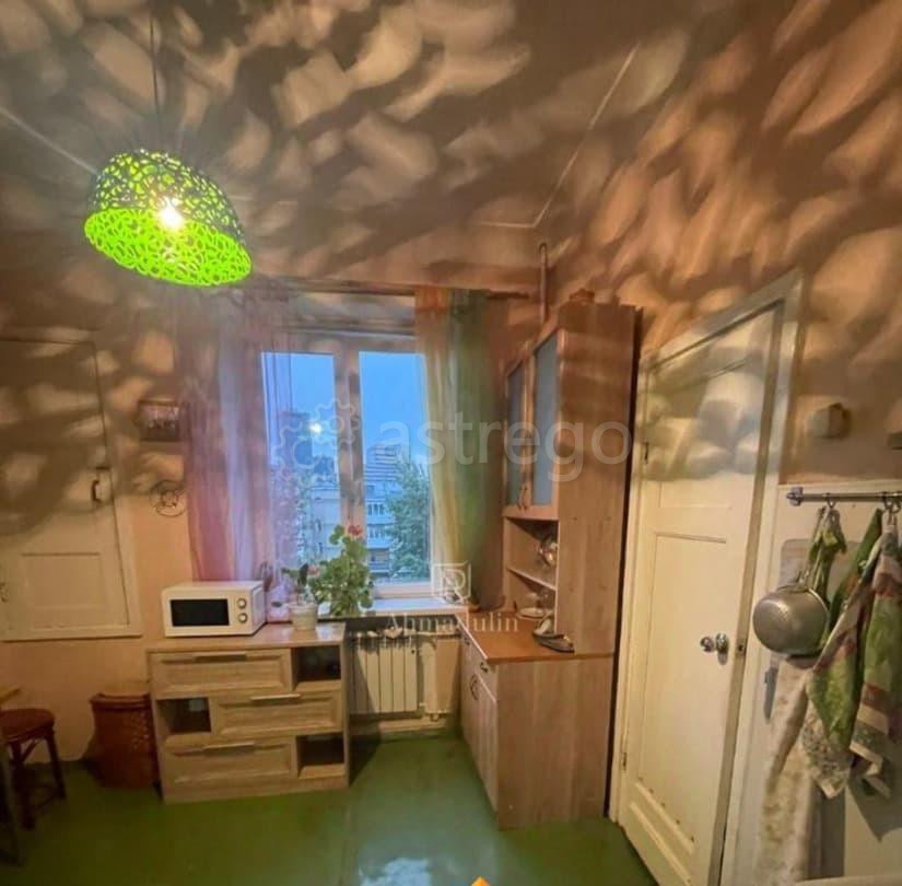 Комната, 11 м2, 5/5 эт. Москва - изображение 6