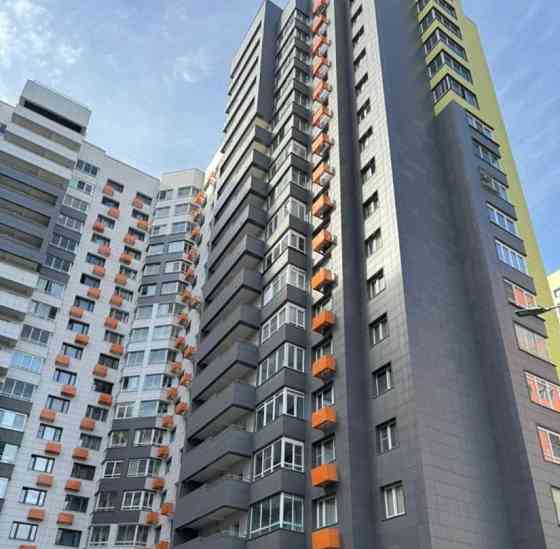 4-комн. квартира, 110 м2, 14/18 эт. Москва