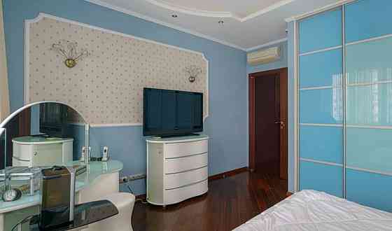 2-комн. квартира, 92.6 м2, 12/34 эт. Москва