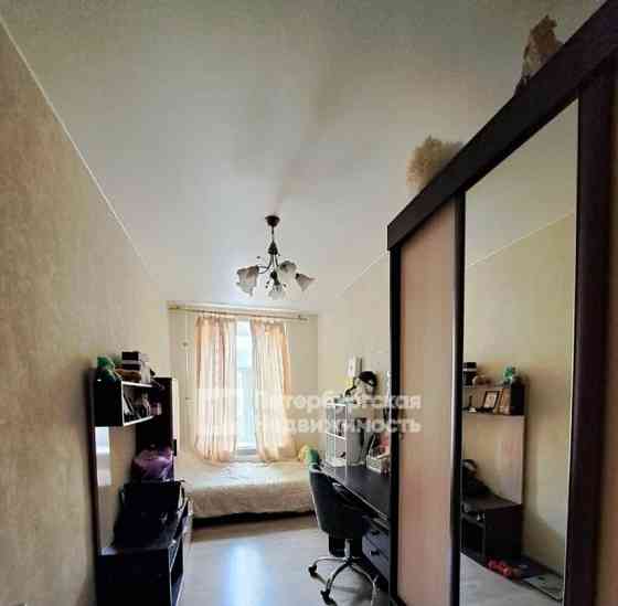 4-комн. квартира, 85 м2, 2/4 эт. Санкт-Петербург