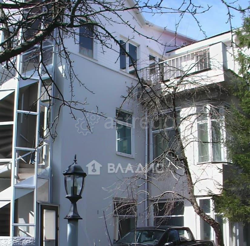 Дом, 475 м2, 17 соток, 3 эт. Санкт-Петербург - изображение 1