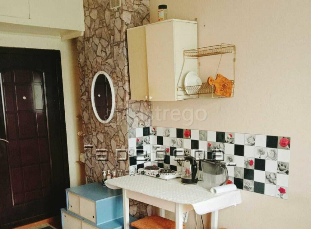 Комната, 10 м2, 7/9 эт. Красноярск - изображение 2