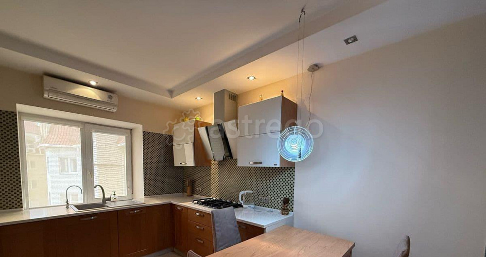 4-комн. квартира, 131.4 м2, 5/6 эт. Астрахань - изображение 2