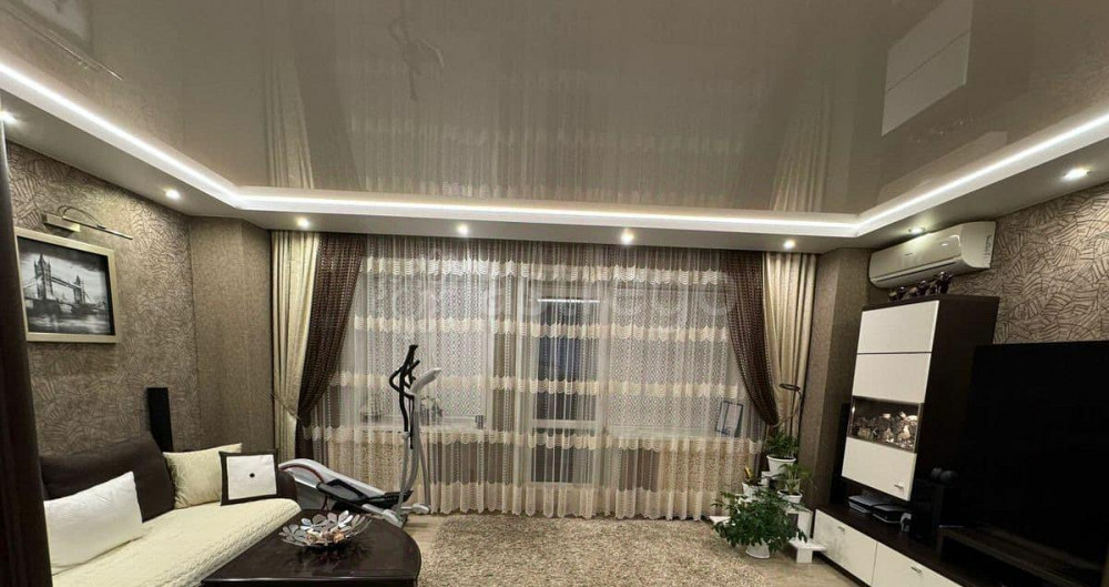 3-комн. квартира, 90 м2, 3/10 эт. Красноярск - изображение 1