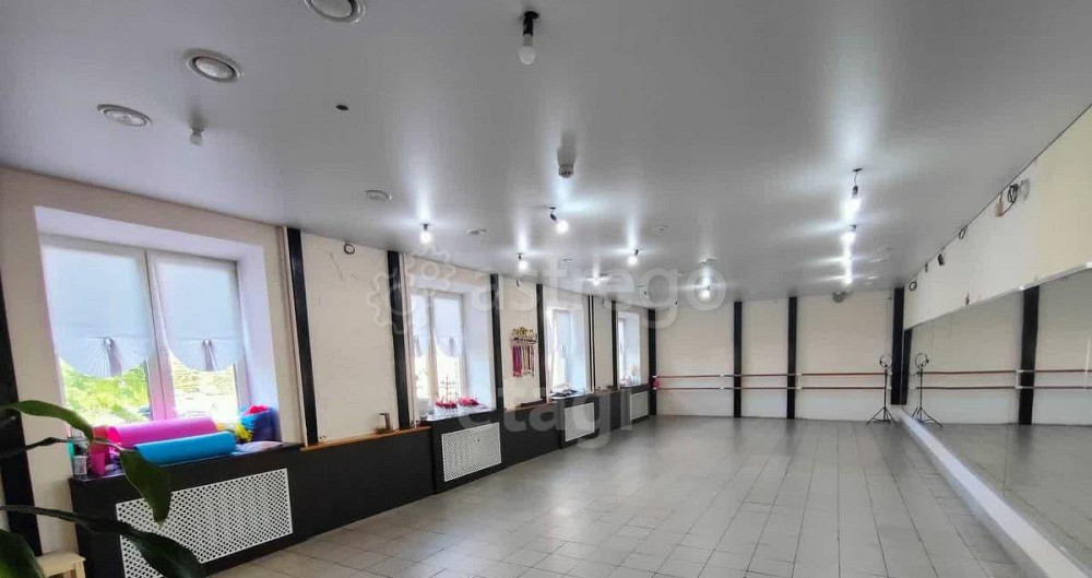 Офис, 98.5 м2 Котлас - изображение 1