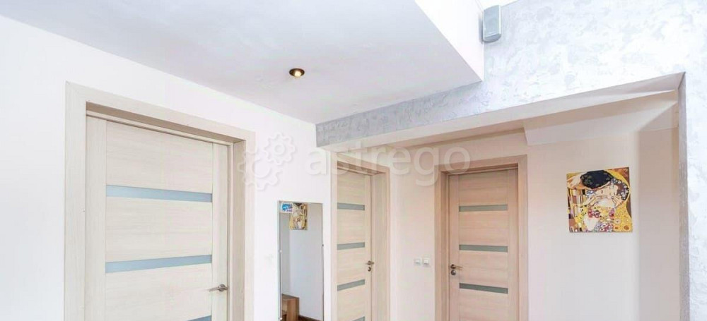 Дом, 260 м2, 4.6 сотки, 3 эт. Красноярск - изображение 4