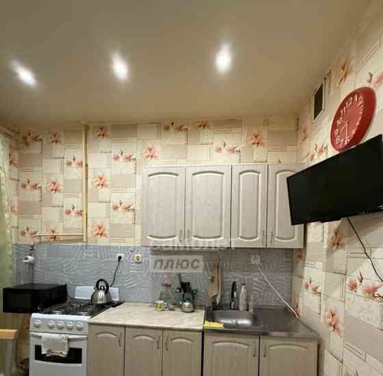 3-комн. квартира, 58.8 м2, 1/5 эт. Коряжма