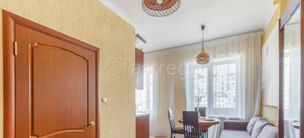 2-комн. квартира, 65 м2, 6/8 эт. Москва - изображение 2