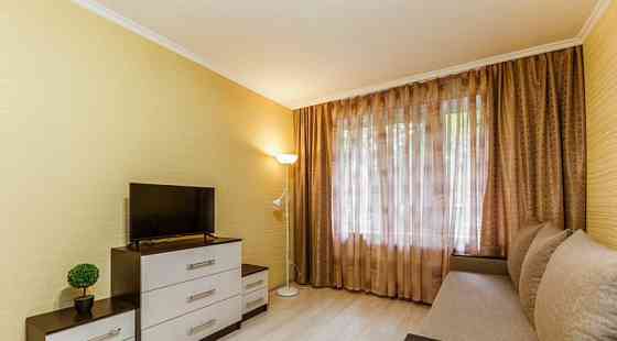 2-комн. квартира, 45 м2, 1/5 эт. Москва