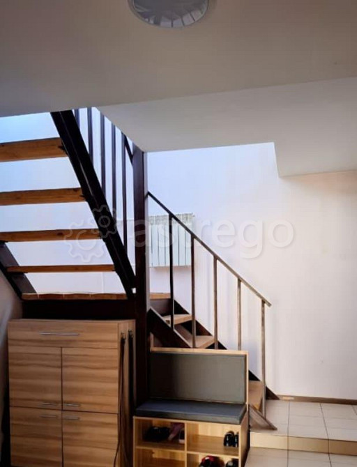 Дом, 281.4 м2, 12.5 сотки, 3 эт. Белогорск - изображение 5